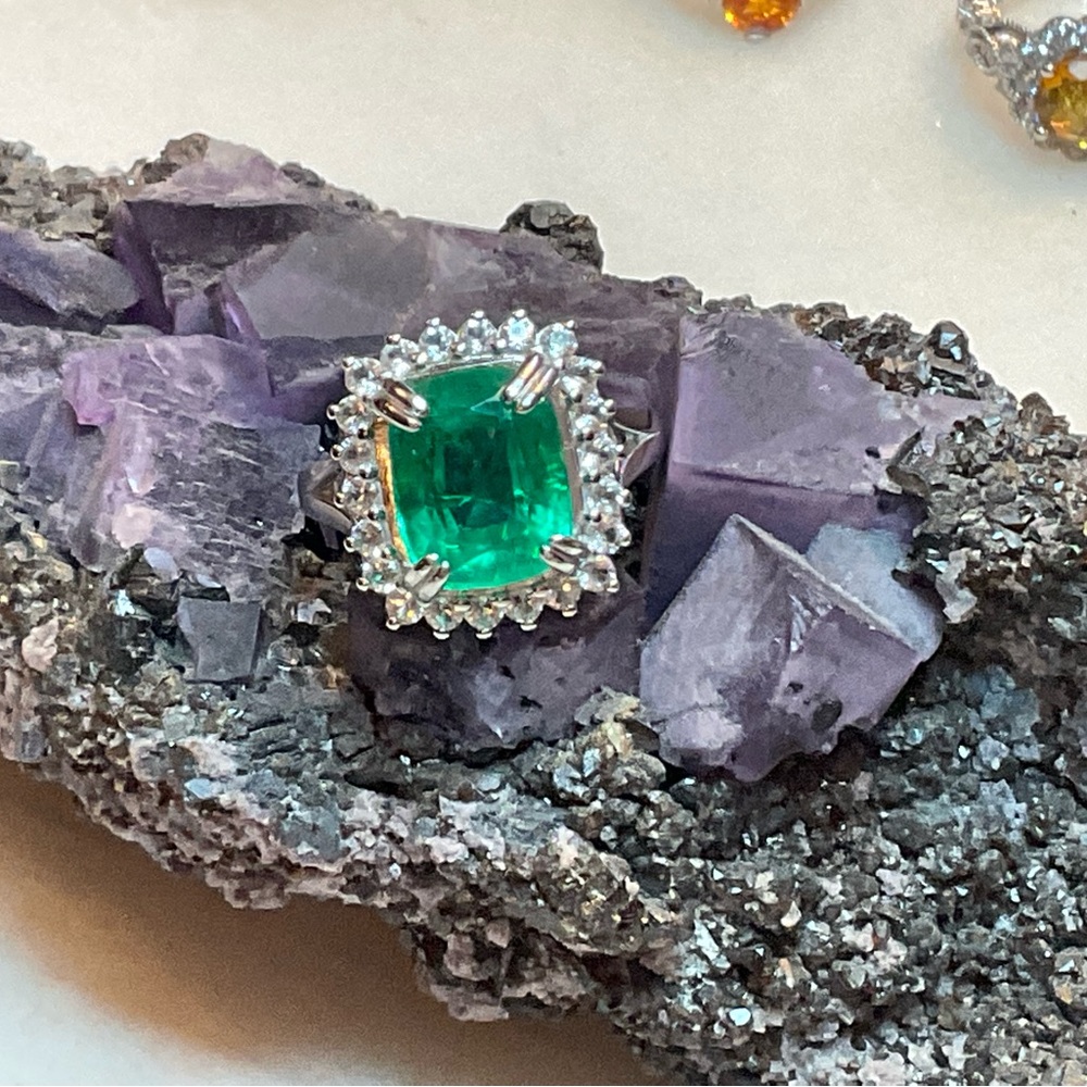 Emerald ring